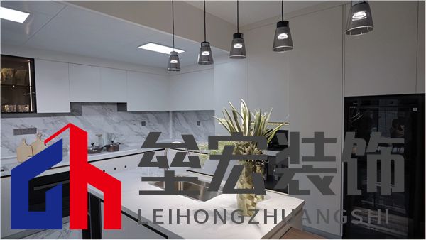 武大靖的冠軍新家燈光原來有這么多細(xì)節(jié)，華藝照明是怎么做到的