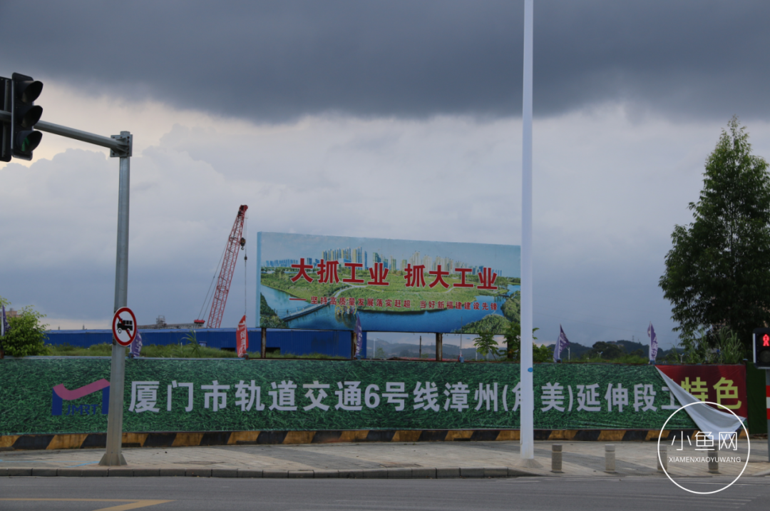 廈門(mén)裝修多少錢(qián)一平方_廈門(mén)ktv裝修_廈門(mén)裝修噪音擾民投訴電話
